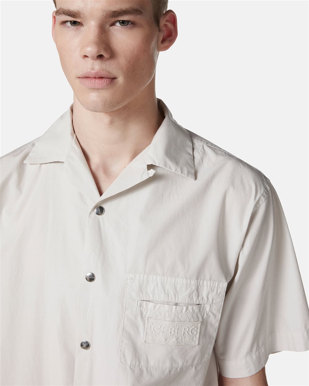 Powder-colored shirt, short sleeve, regular fit - Iceberg - Official Website