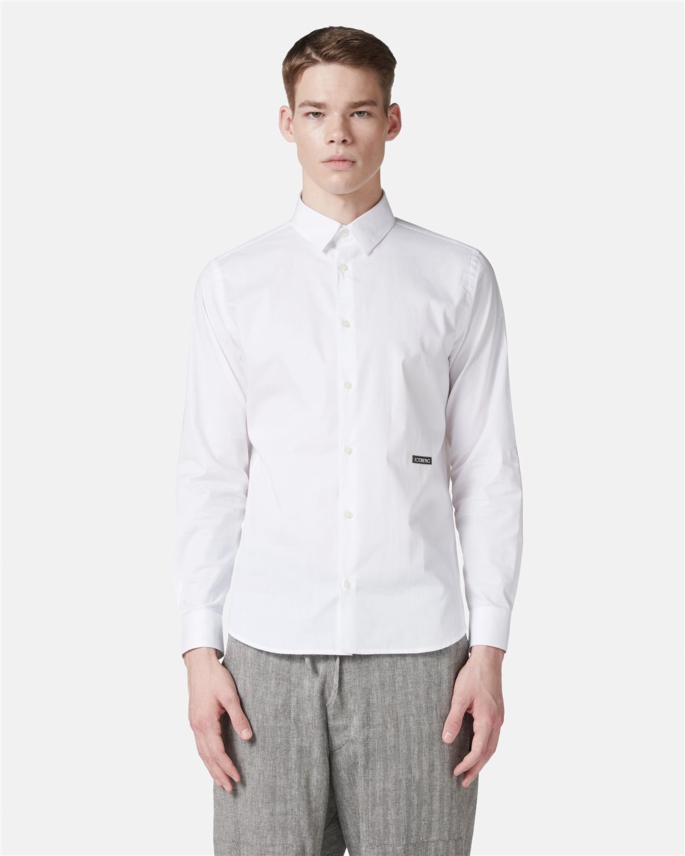 White slim fit long sleeve shirt with Iceberg patch - Iceberg - Official Website