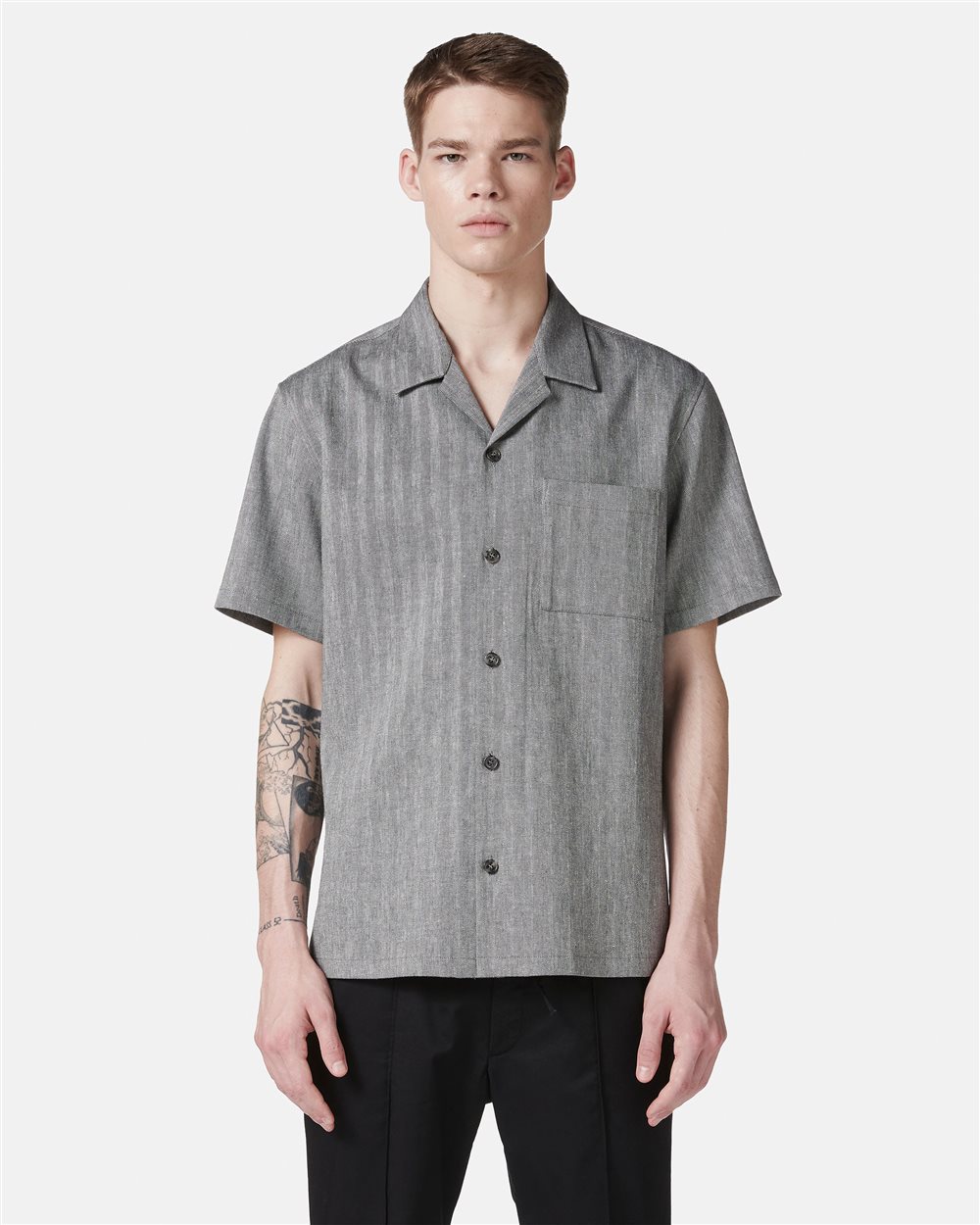 New Fit Black and White Short Sleeve Shirt - Iceberg - Official Website