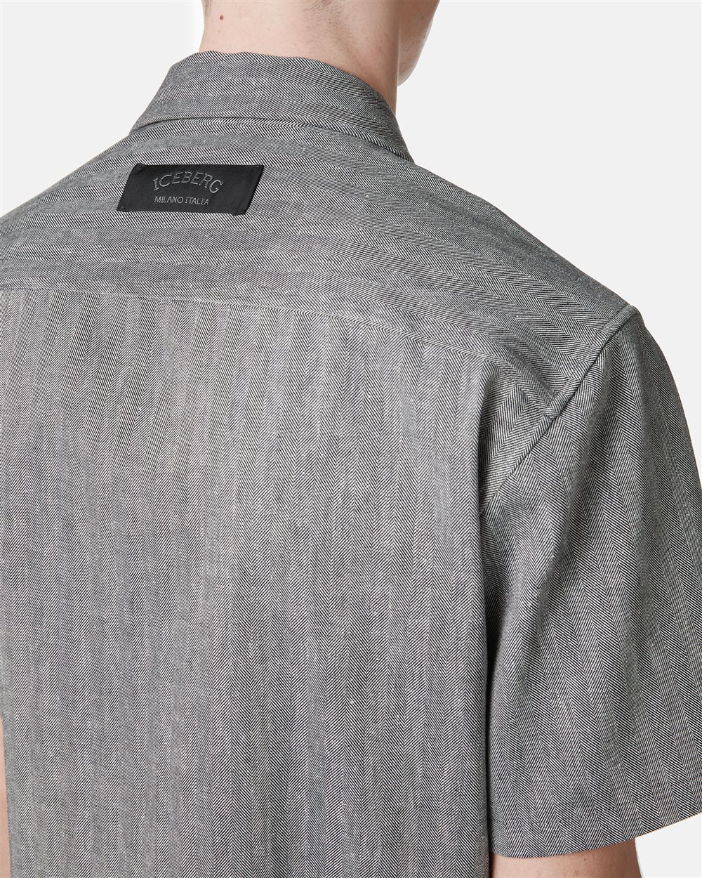 New Fit Black and White Short Sleeve Shirt - Iceberg - Official Website
