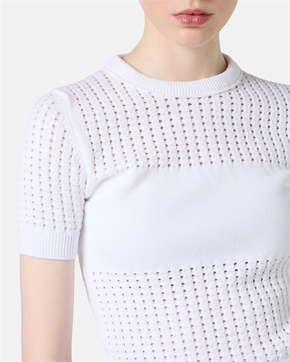 Maglia bianca mezza manica in cotone elasticizzato con righe traforate e logo Iceberg - Iceberg - Official Website