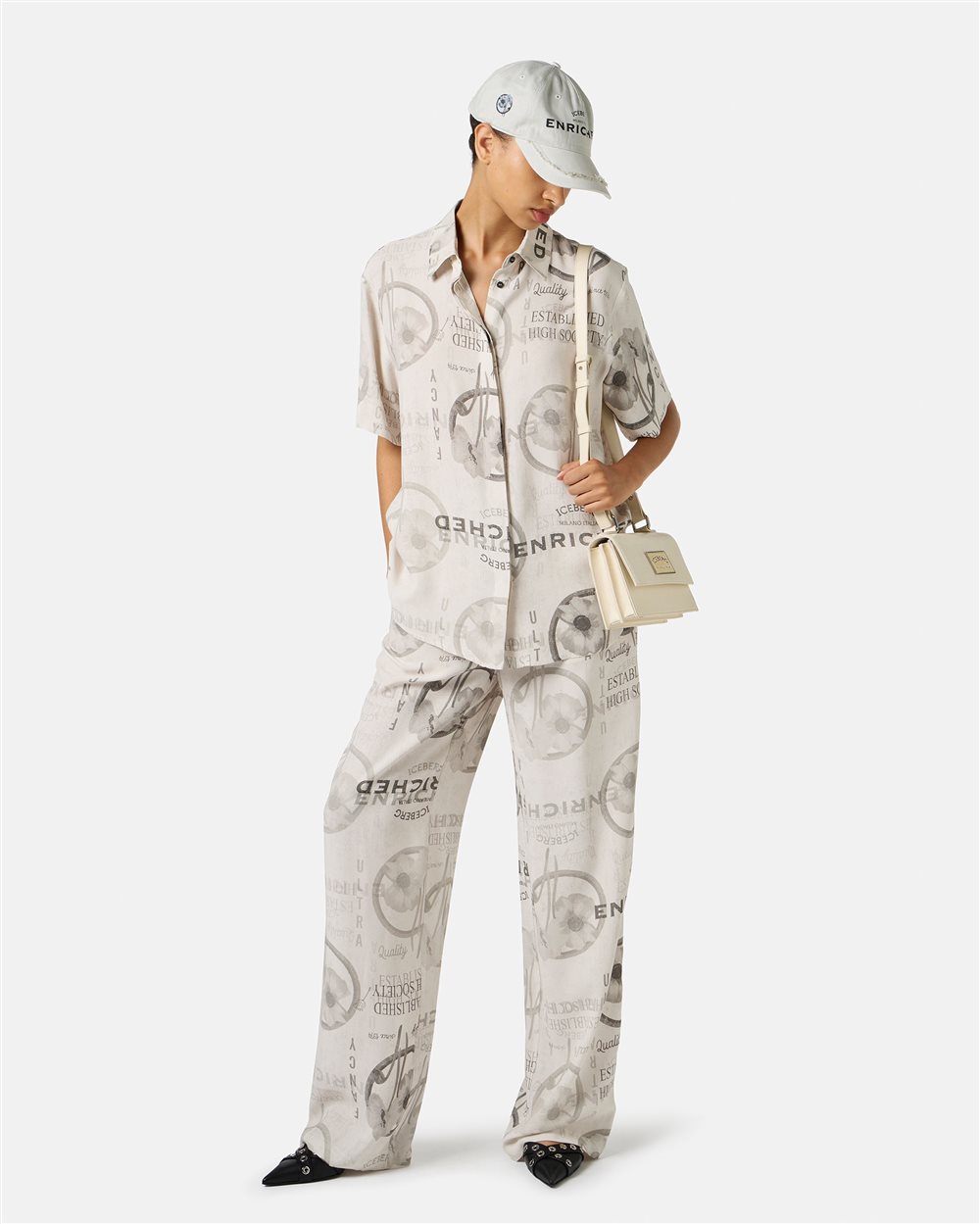 Jogging fit trousers in double viscose georgette, stucco color - Iceberg - Official Website