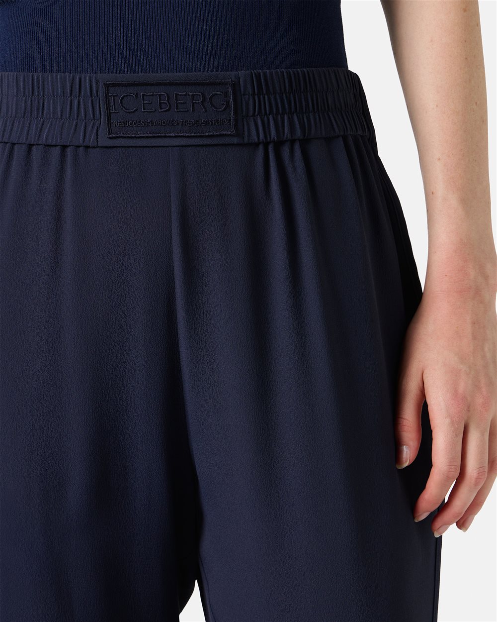Dark blue jogging fit trousers in acetate and silk crepe de chine - Iceberg - Official Website