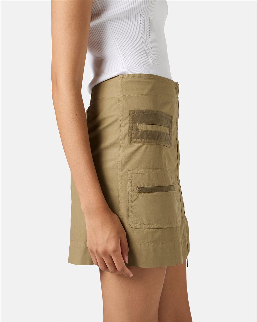 Mud-colored short skirt in cotton parachute canvas - Iceberg - Official Website