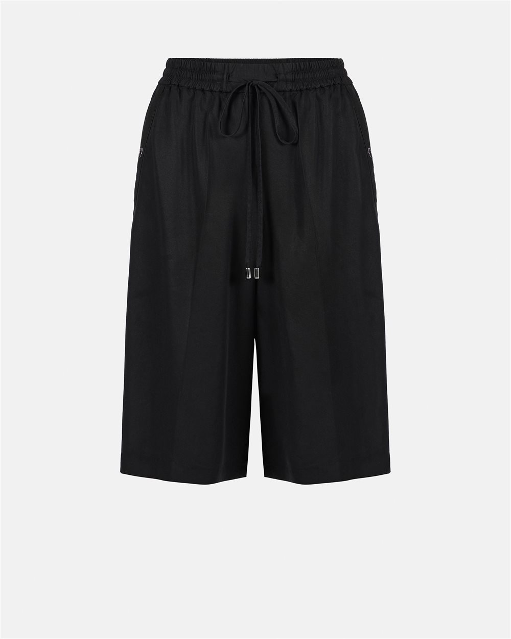 Black comfort fit Bermuda shorts in flowing Tencel fabric - Iceberg - Official Website