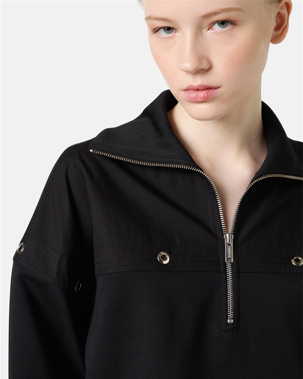 Cropped fit black sweatshirt in scuba fabric - Iceberg - Official Website