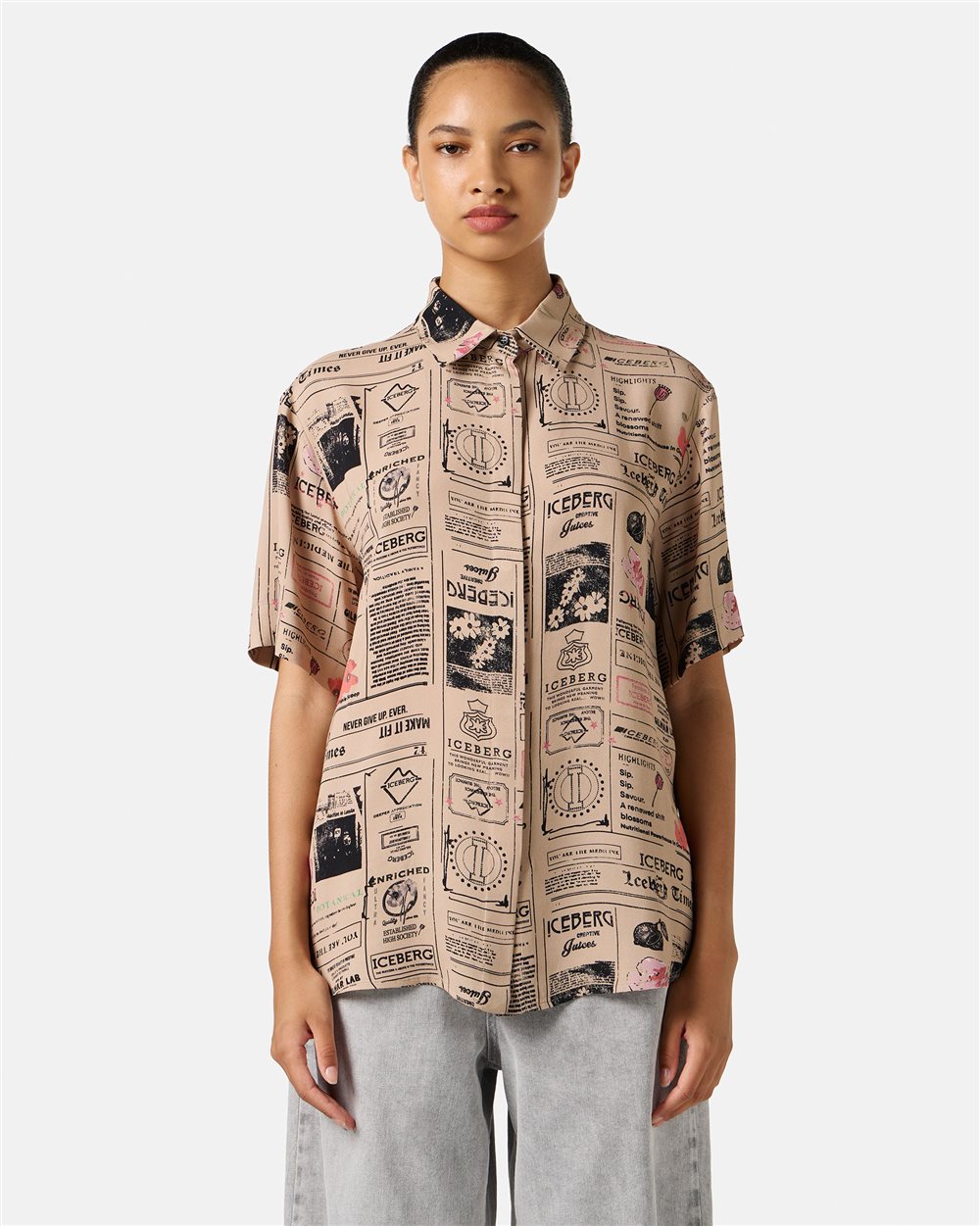 Regular fit short-sleeved shirt in RCS certified double viscose georgette - Iceberg - Official Website