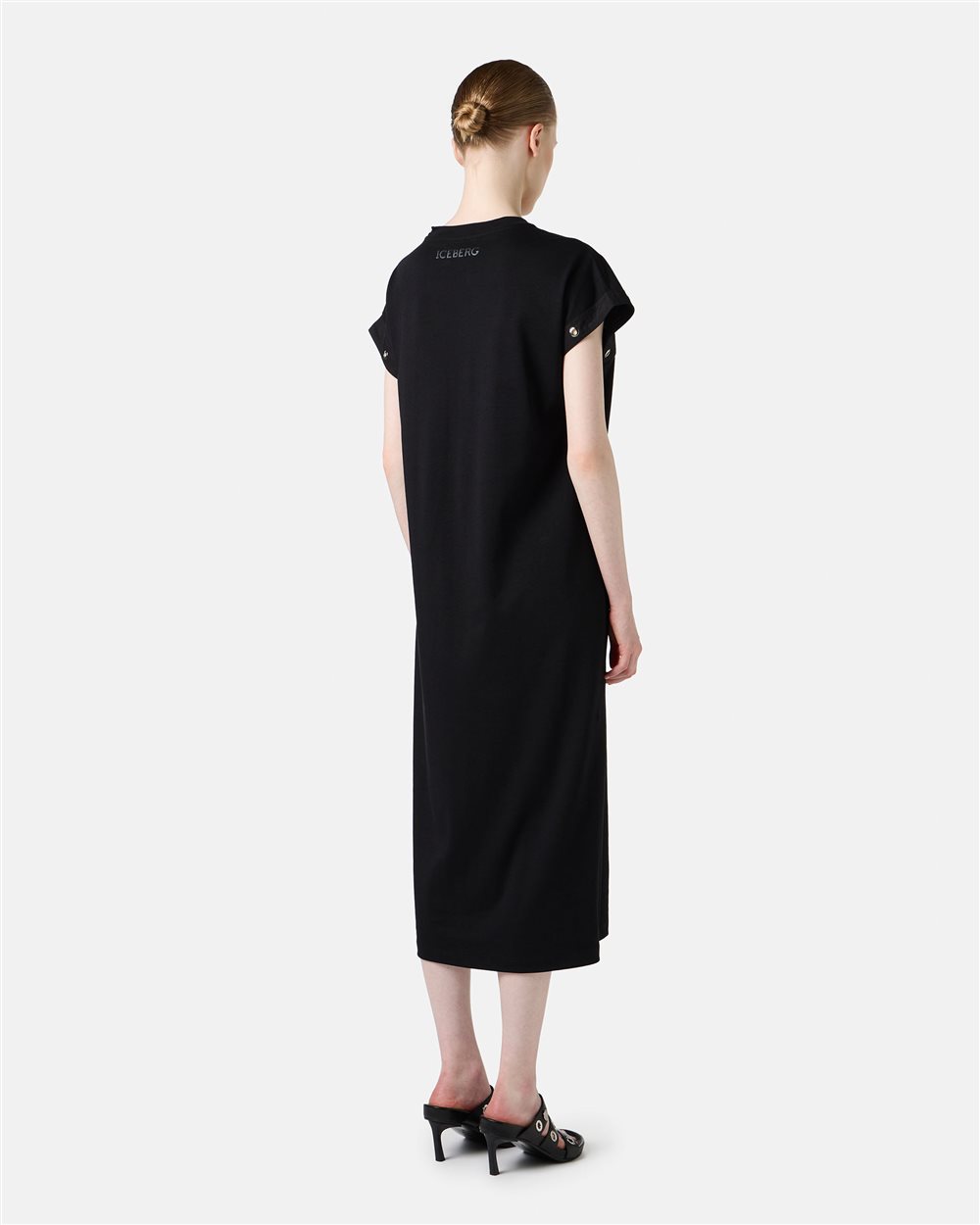 Black dress in GOTS certified sustainable interlock fabric - Iceberg - Official Website