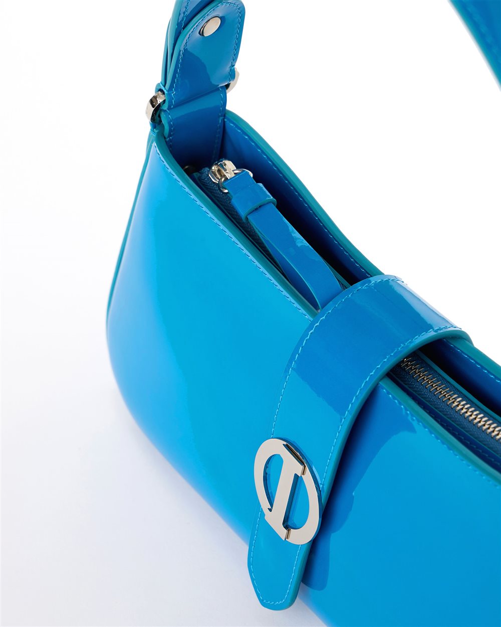Cobalt Piuma patent leather top handle bag - Iceberg - Official Website