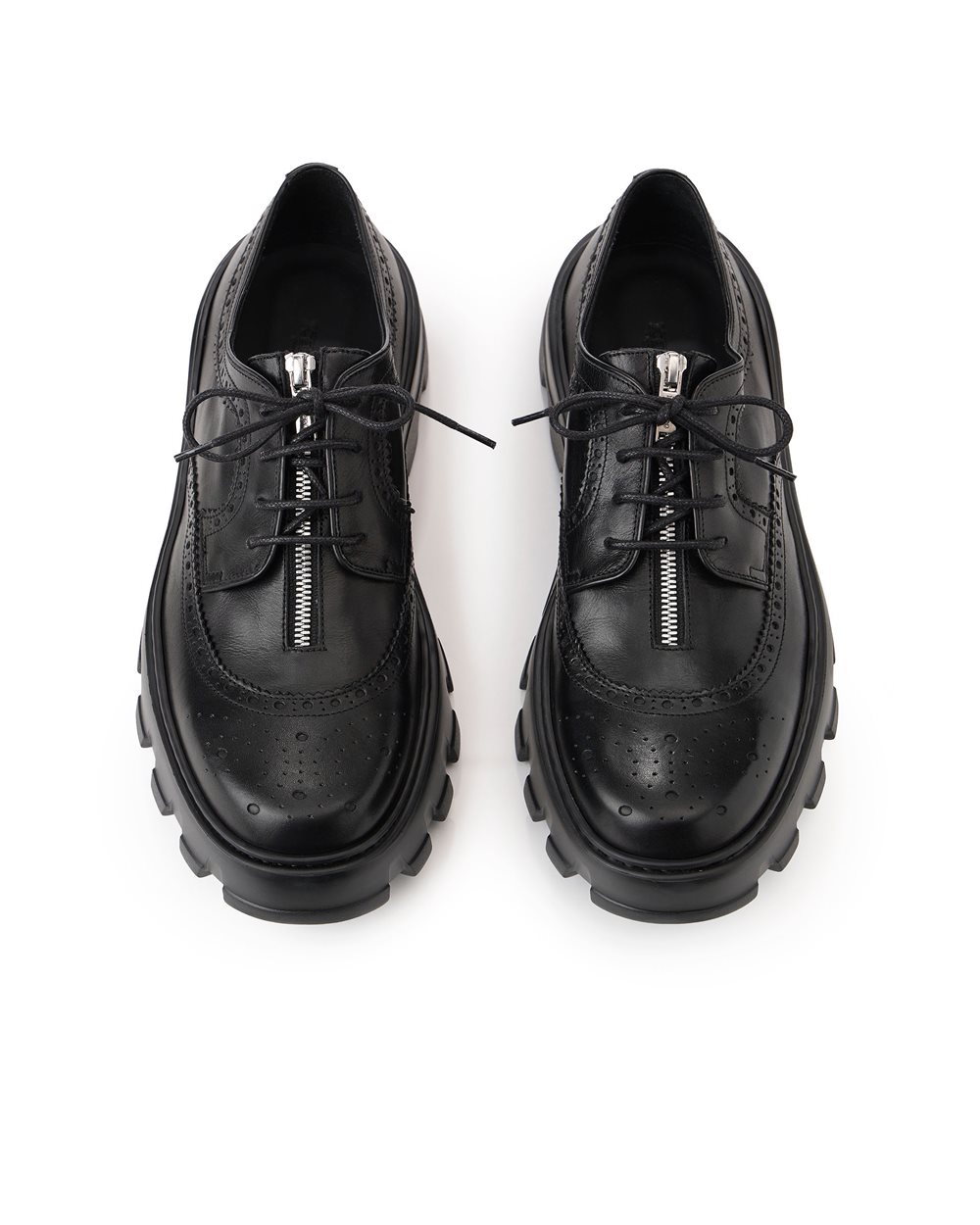 Black lace-up shoes with XL grooved sole in lightweight rubber - Iceberg - Official Website
