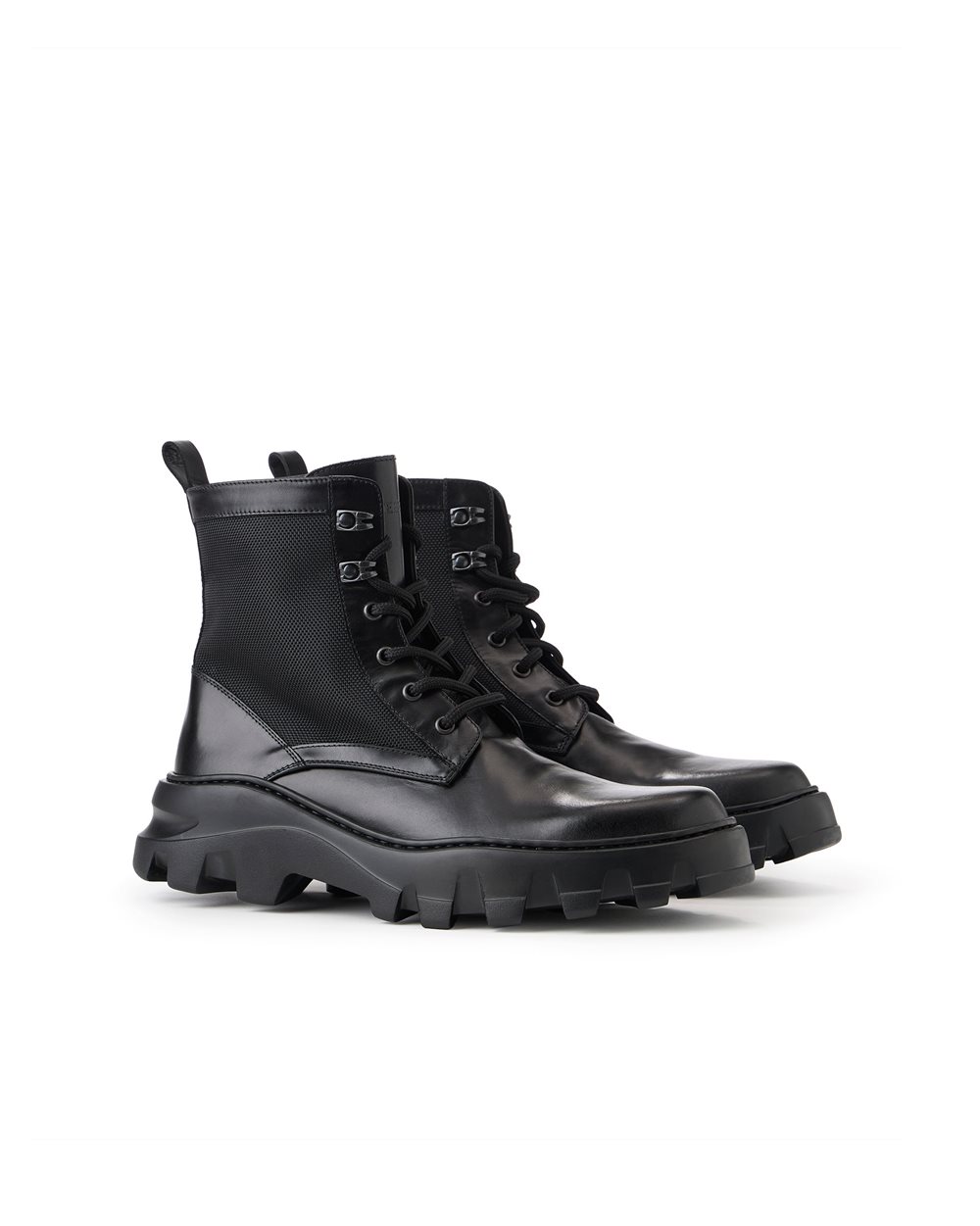 Leather thigh-high boots with XL grooved sole - Iceberg - Official Website