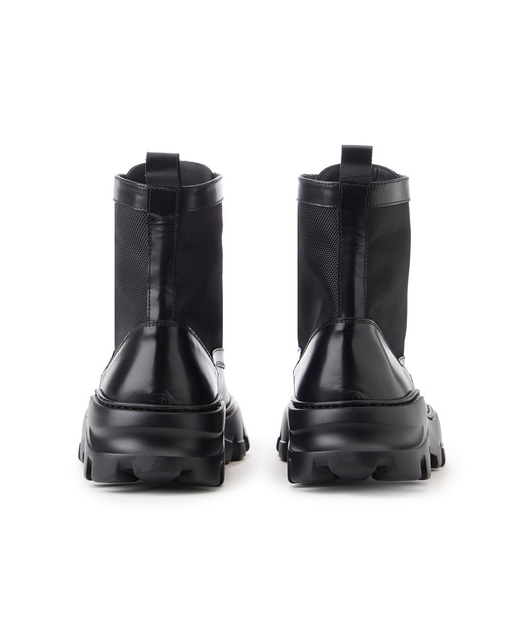 Leather thigh-high boots with XL grooved sole - Iceberg - Official Website