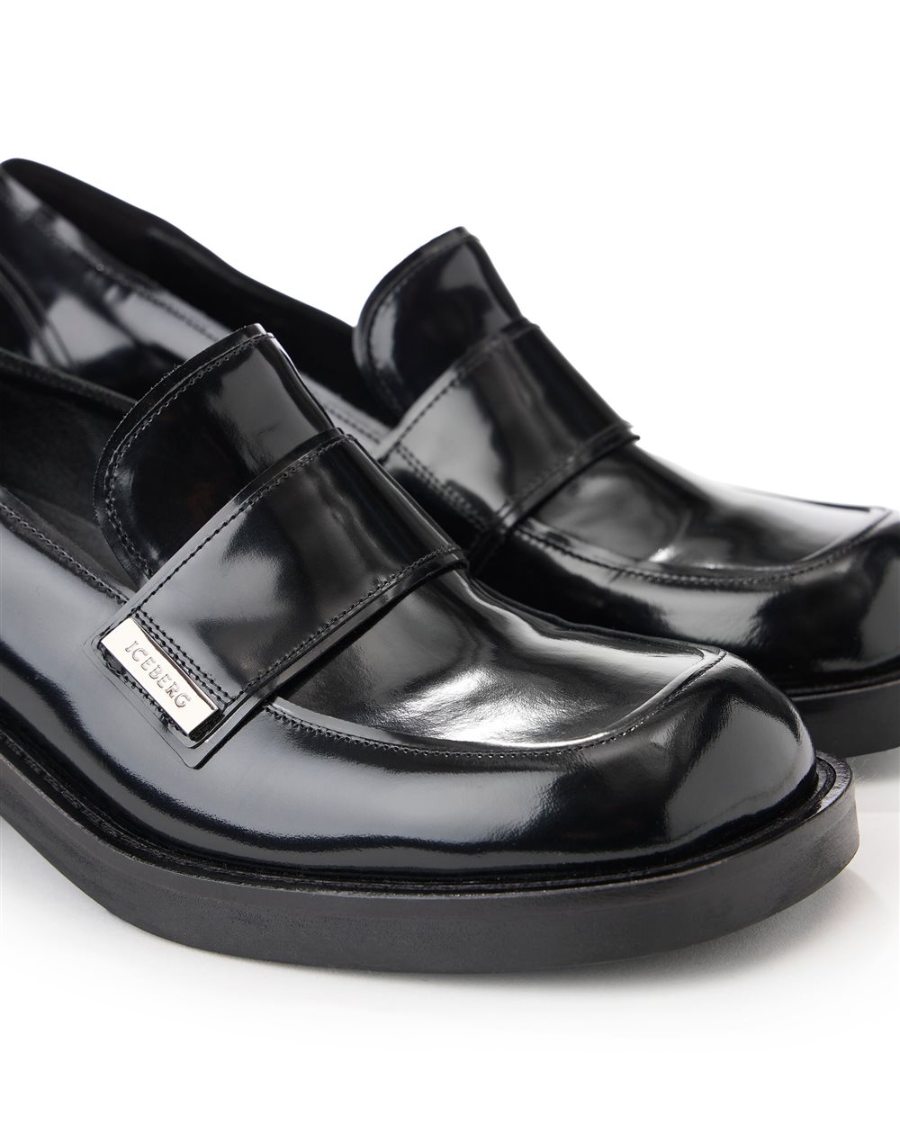 Elegant and versatile black Ruby loafers - Iceberg - Official Website