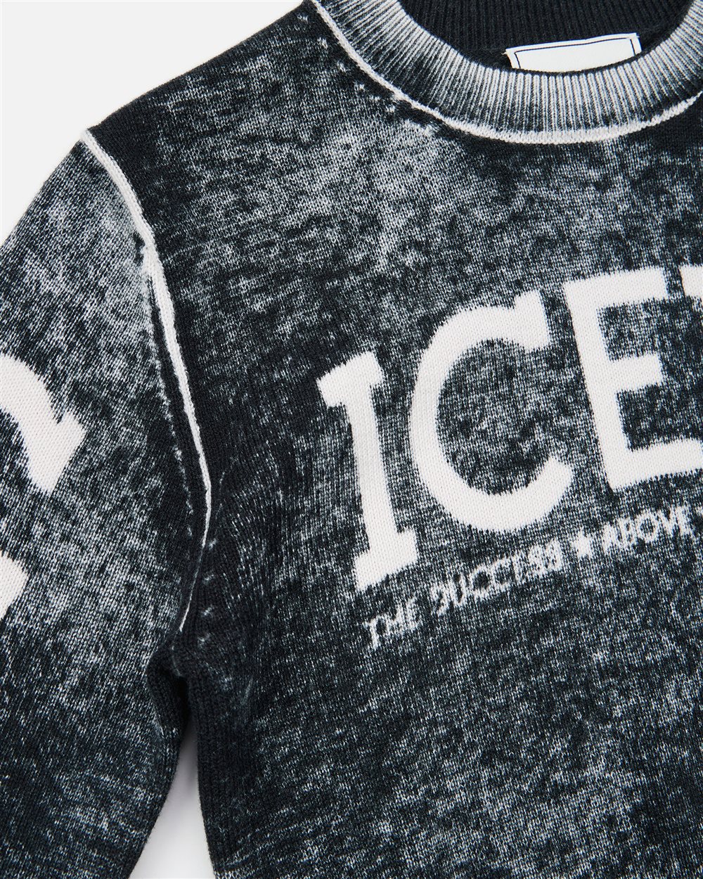 Black crewneck sweater with contrasting Iceberg logo - Iceberg - Official Website