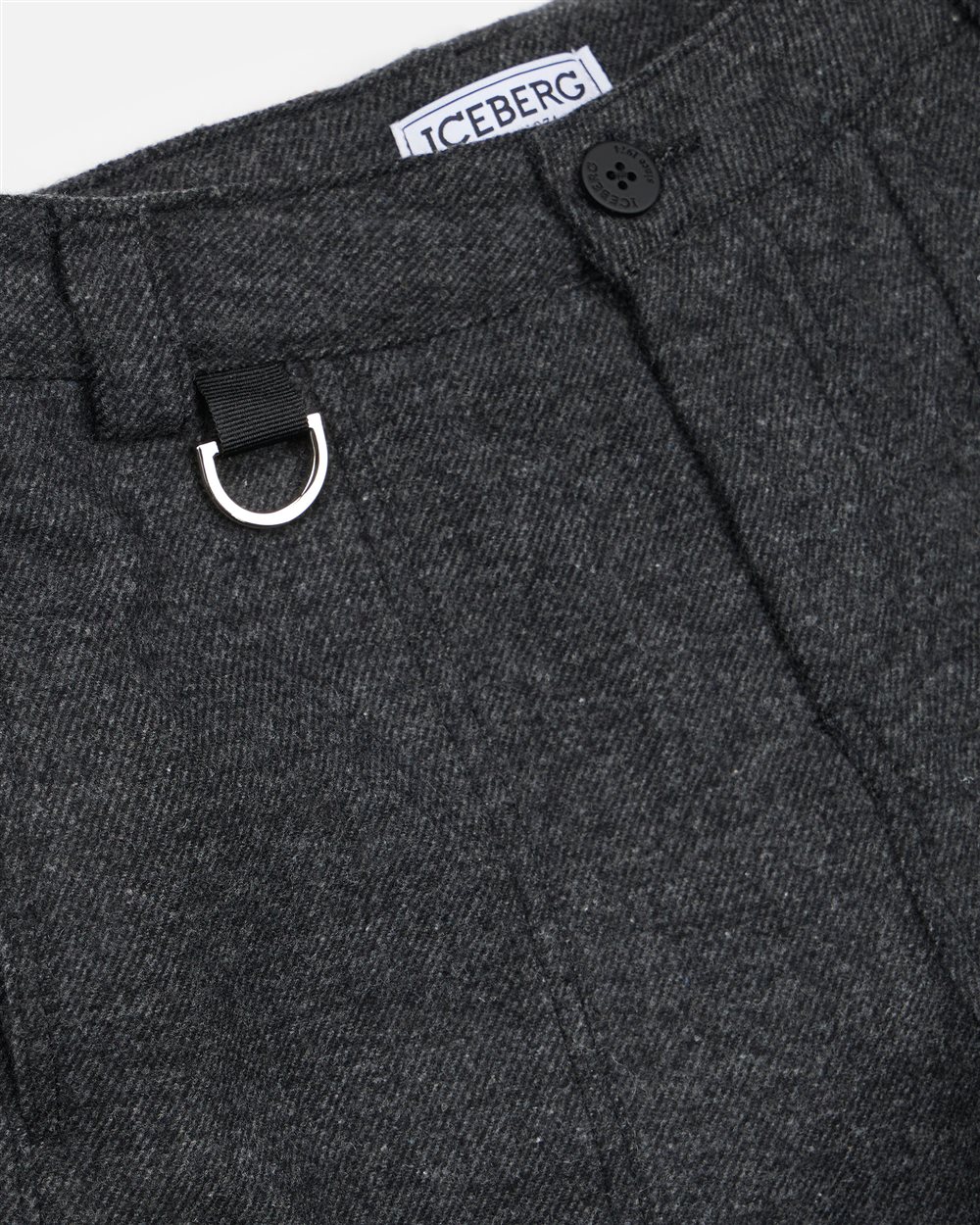 Cargo grigio in tessuto tecnico urbano - Iceberg - Official Website