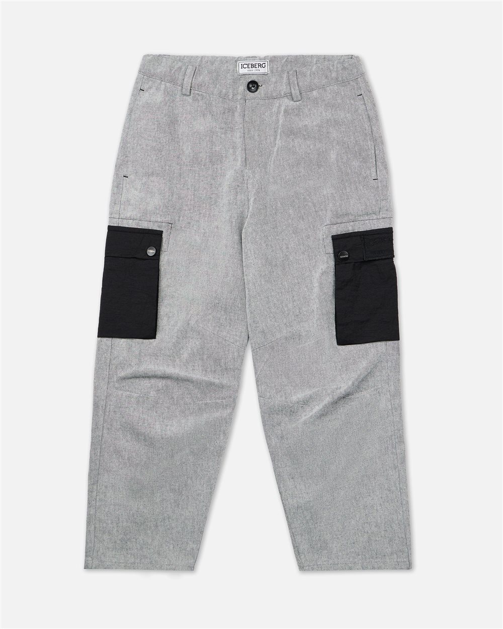Cargo nero con dettagli a contrasto - Iceberg - Official Website