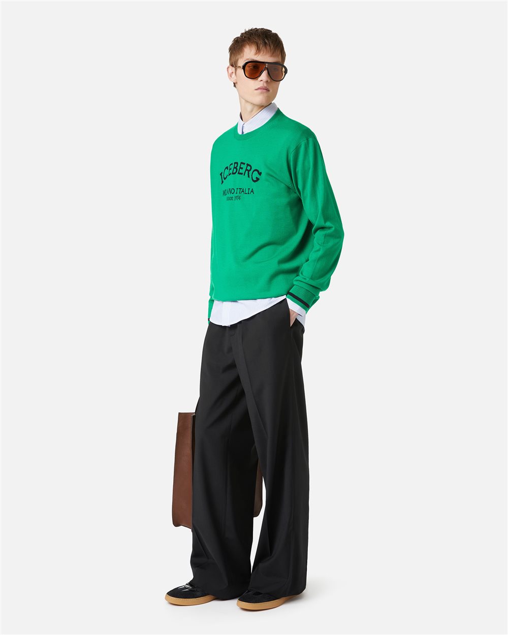 Emerald green crewneck sweater in extra-fine merino with Iceberg Milano Italia logo - Iceberg - Official Website