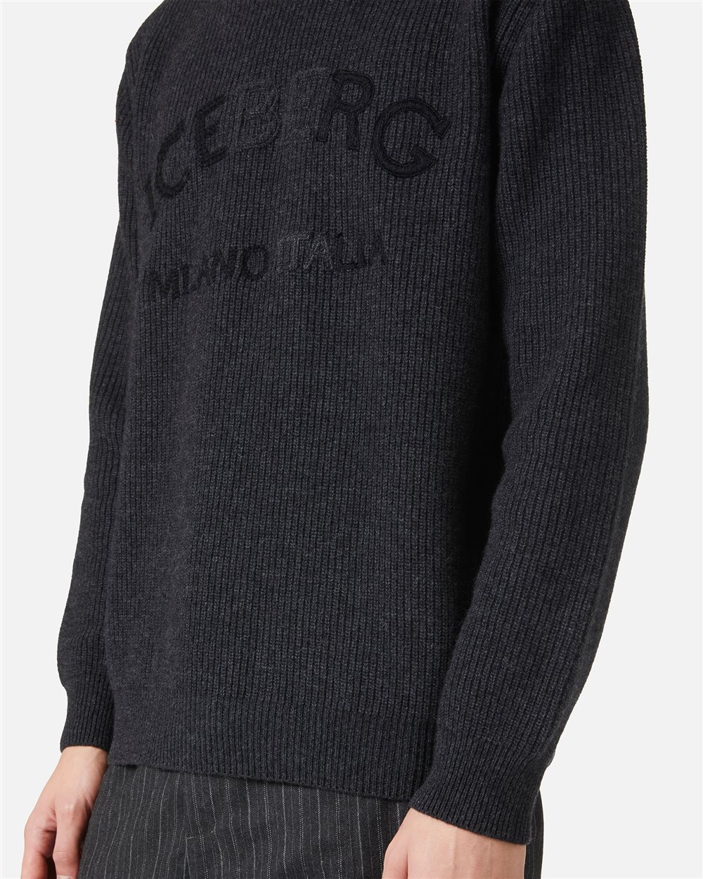 Crewneck Sweater in Lambswool Punto Pannocchia in Melange Grey - Iceberg - Official Website