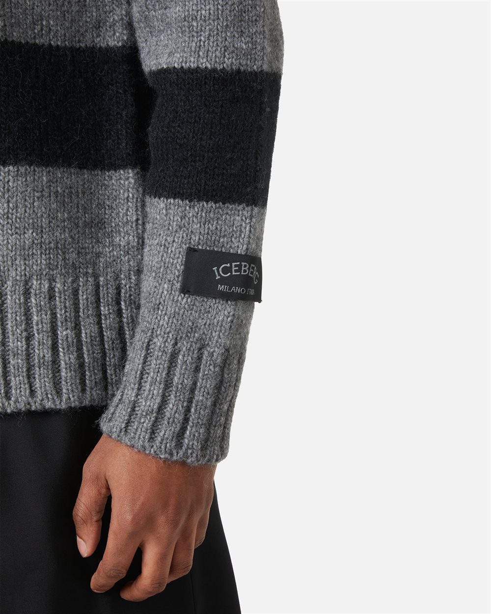 Striped polo in wool/alpaca in melange grey with tailored details - Iceberg - Official Website