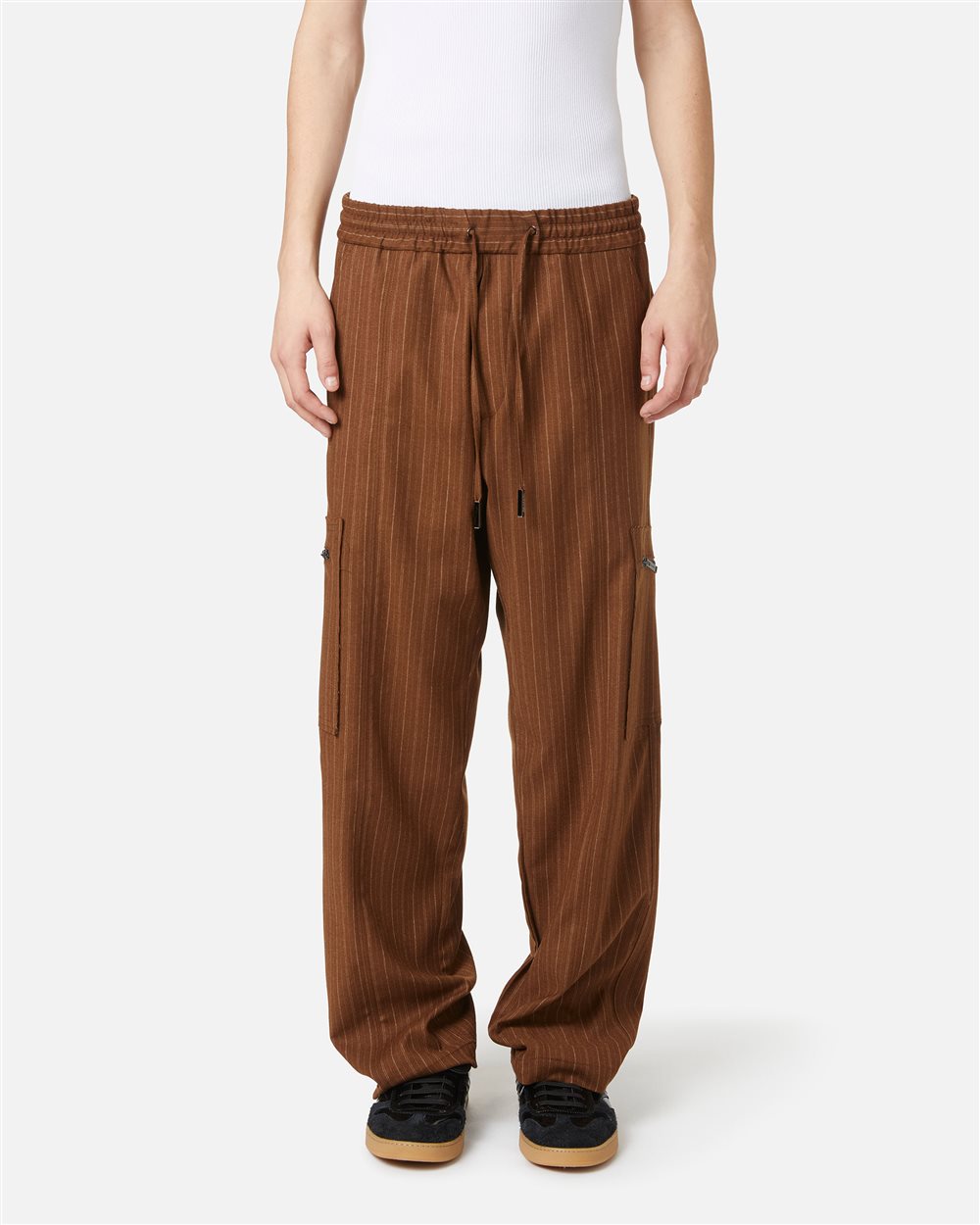 Cargo fit trousers with pinstripe, hazelnut background and grey stripe - Iceberg - Official Website