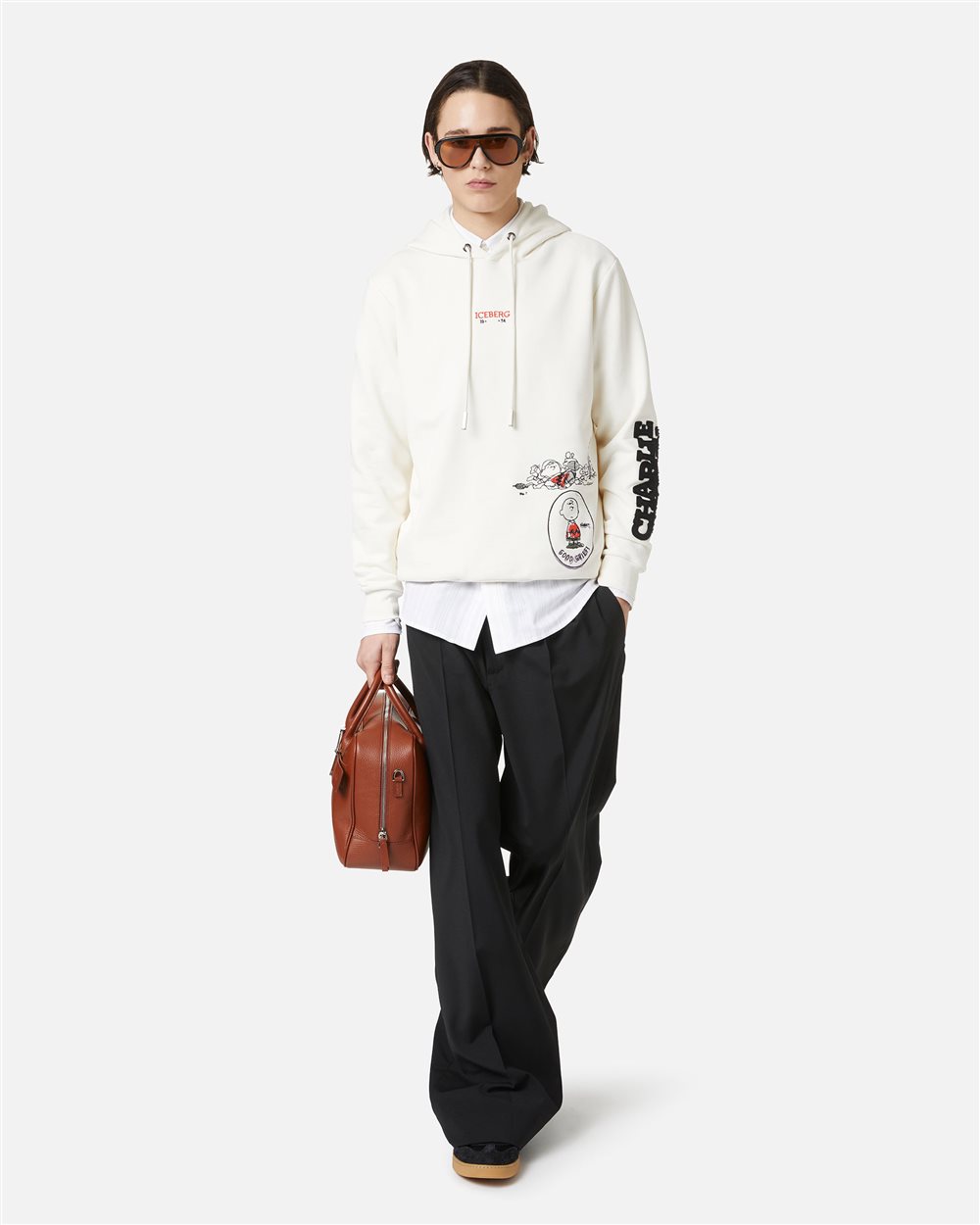 Vanillefarbener Hoodie in schmaler Passform mit Kühlschrank-Print und Iceberg-Logo - Iceberg - Official Website