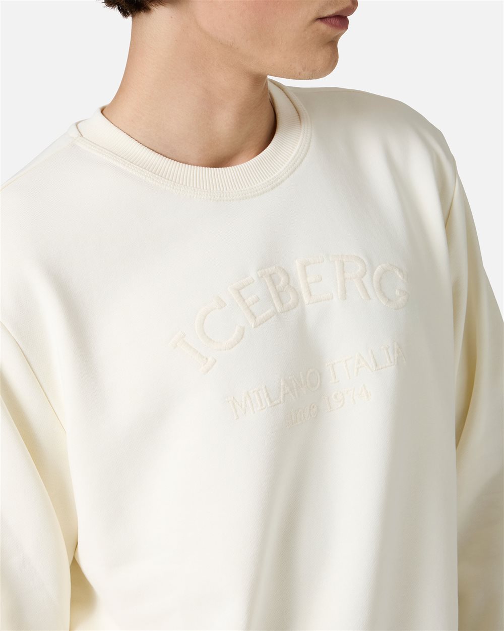 Vanilla sweatshirt regular fit in sustainable fleece with Iceberg logo embroidery - Iceberg - Official Website