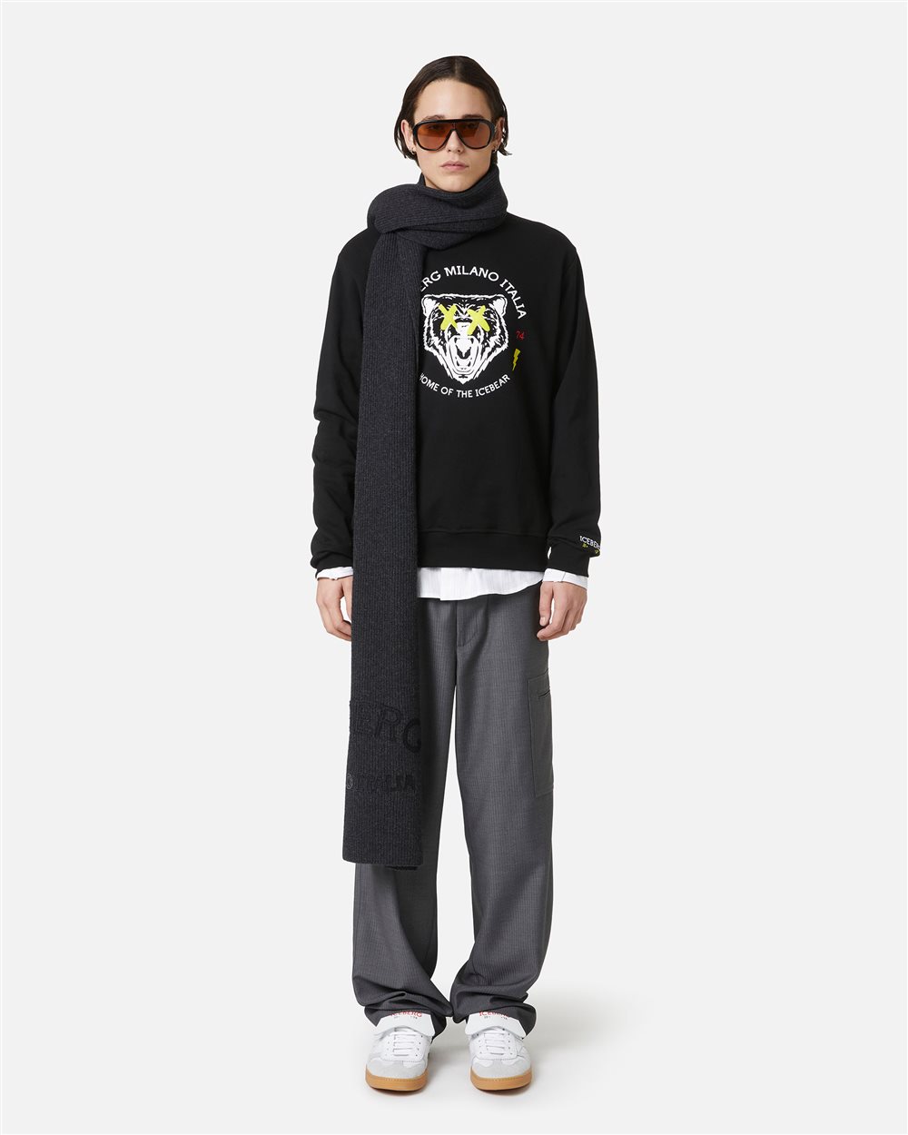 Regular fit crewneck sweatshirt in black cotton with bear print - Iceberg - Official Website