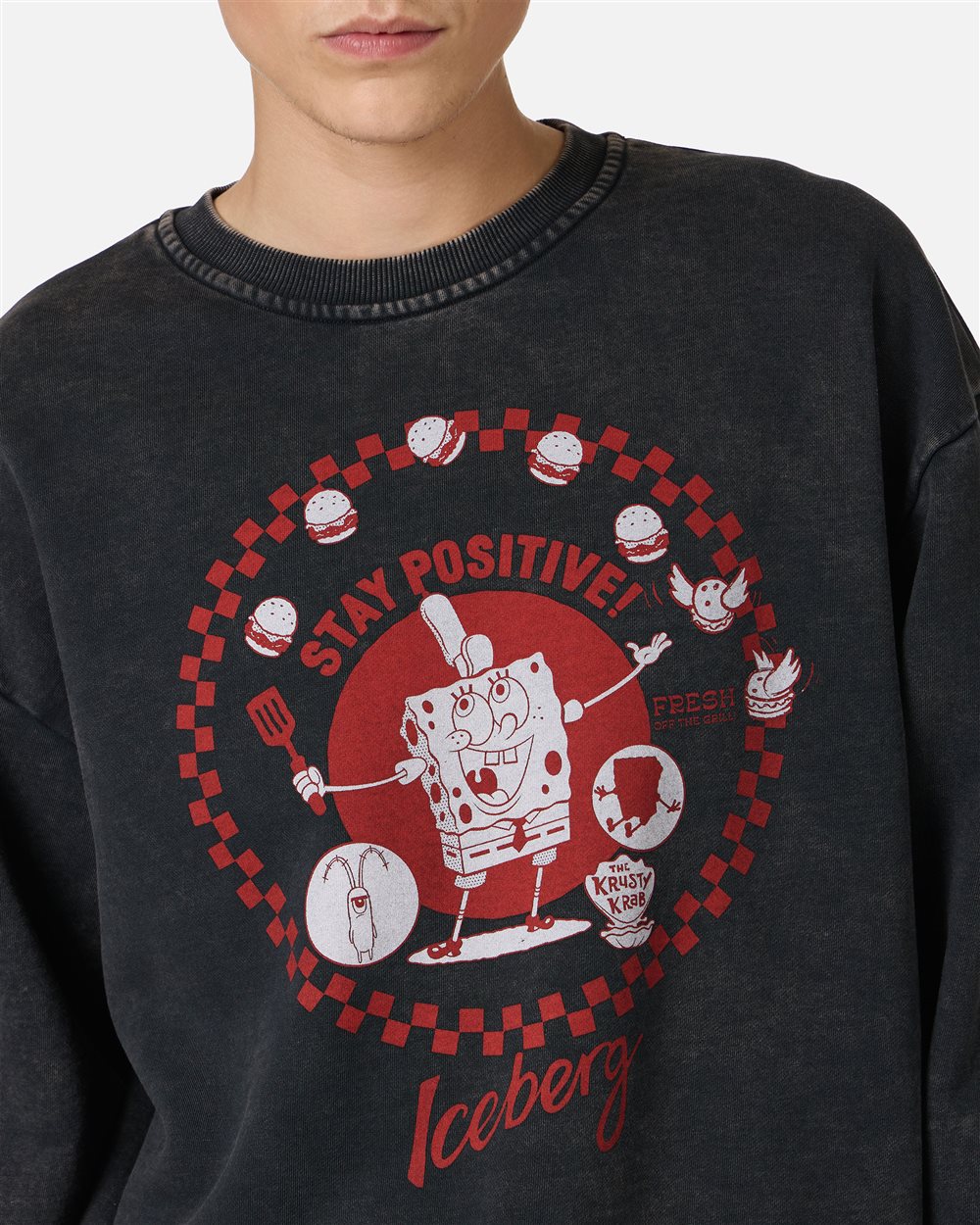 Regular fit black crewneck sweatshirt with SpongeBob print - Iceberg - Official Website