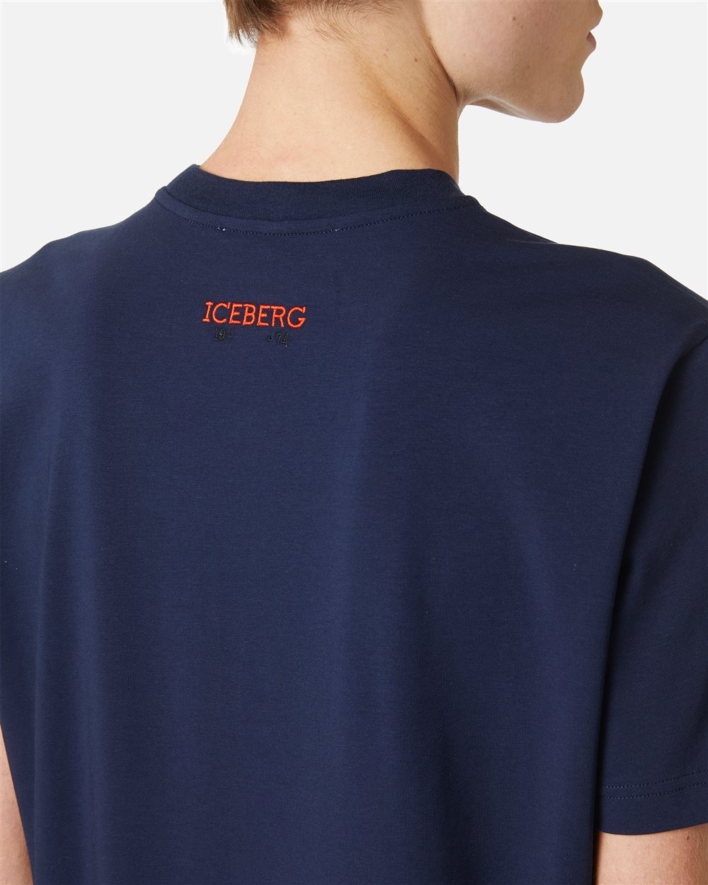 Slim fit blue T-shirt with Peanuts patch and embroidered Iceberg logo - Iceberg - Official Website