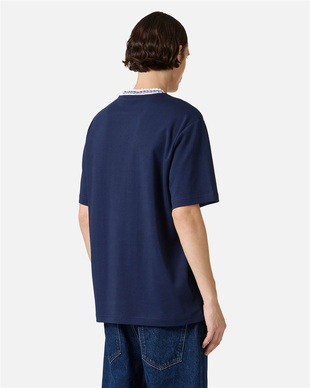 Iconic and conscious: the blue T-shirt that makes the difference - Iceberg - Official Website