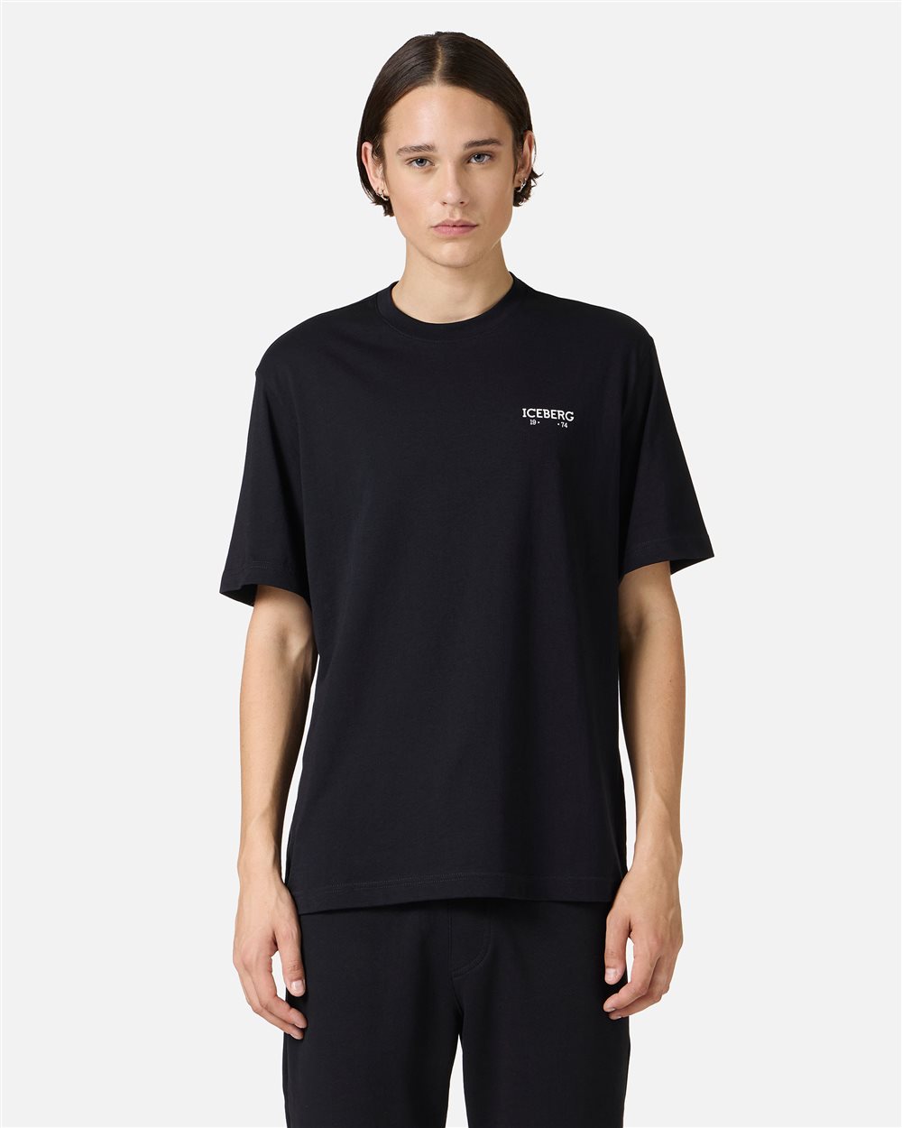Regular fit black white T-shirt with embossed Iceberg logo print - Iceberg - Official Website