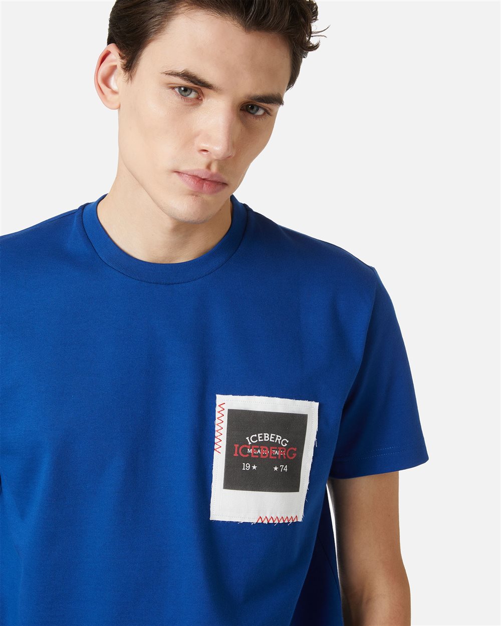 Regular fit light blue T-shirt in compact jersey with Polaroid Iceberg print - Iceberg - Official Website