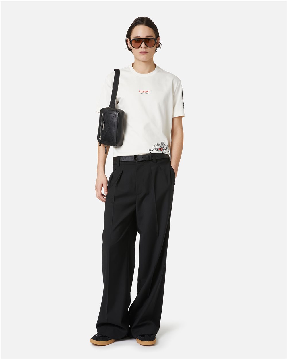 Vanilla classic regular fit T-shirt in compact jersey with mix of Peanuts prints and embroidery - Iceberg - Official Website