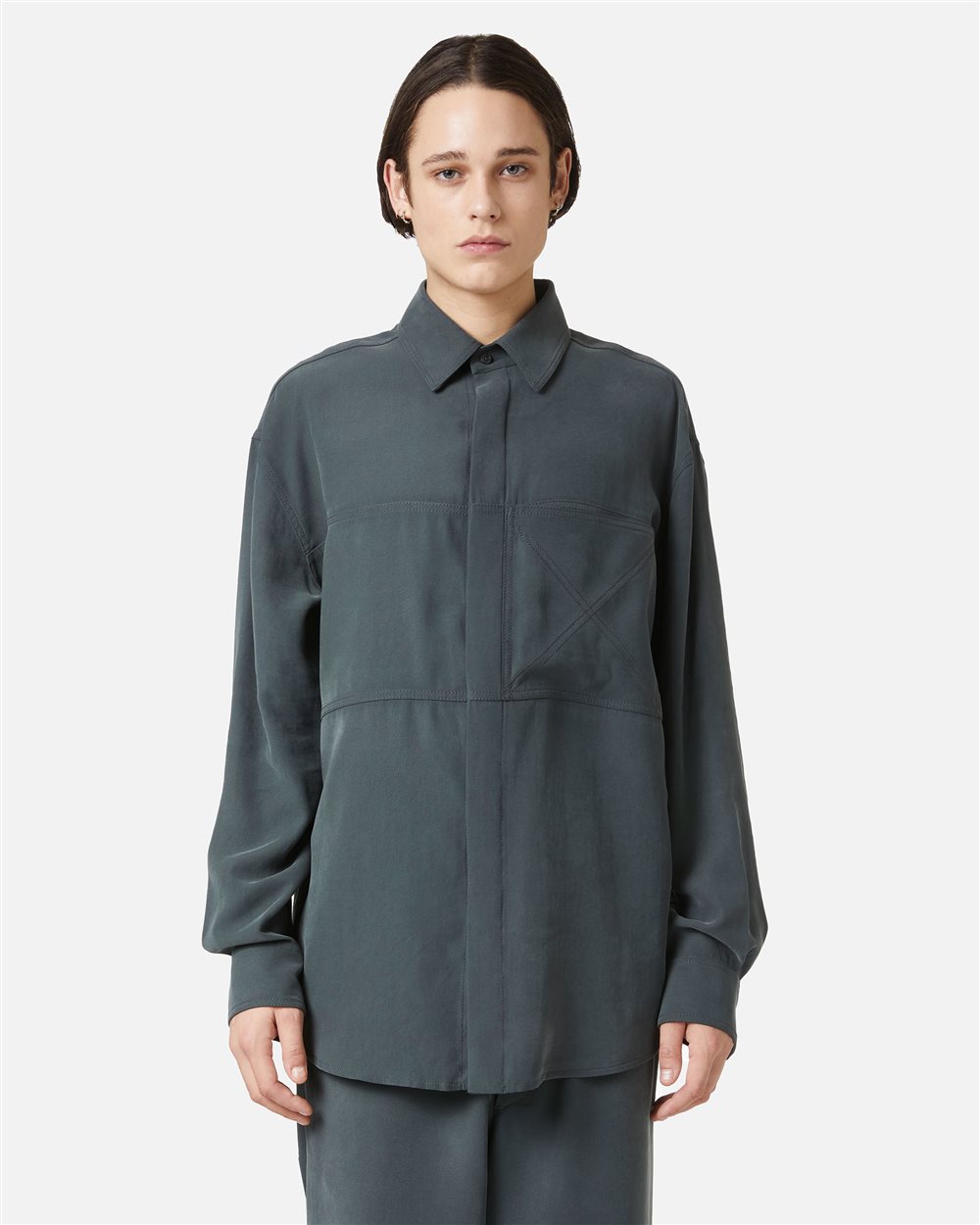 Dark grey over-fit shirt in fluid twill with tone-on-tone stitching and metallic detail - Iceberg - Official Website