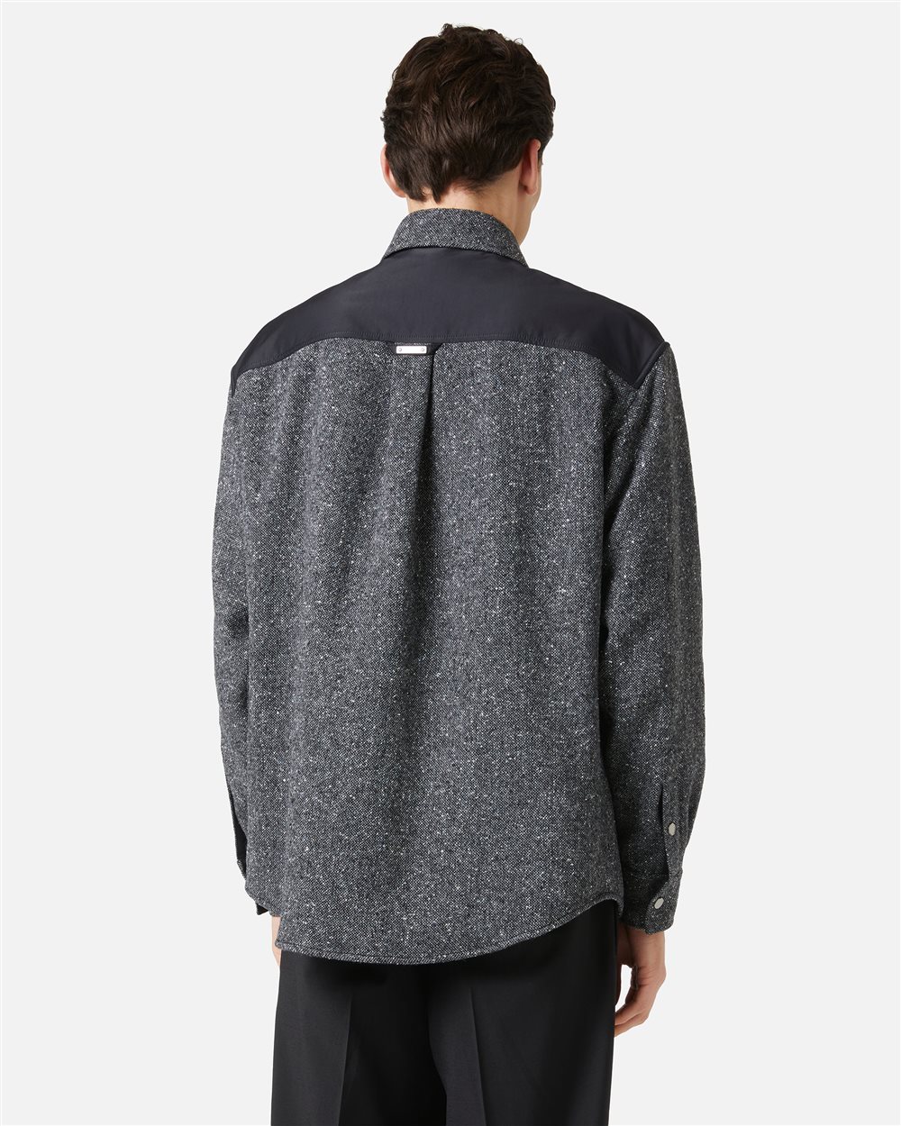 Utility Couture: Das Oversize-Shirt im Materialmix - Iceberg - Official Website
