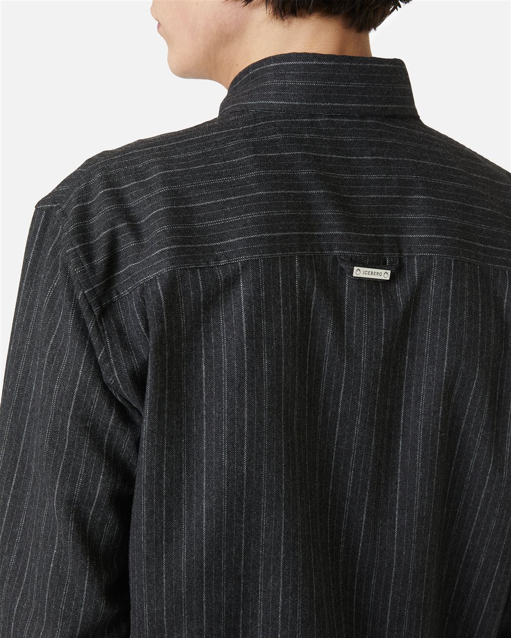 Dark grey regular fit shirt in cool pinstriped wool with shaped pockets and Iceberg logo zip - Iceberg - Official Website