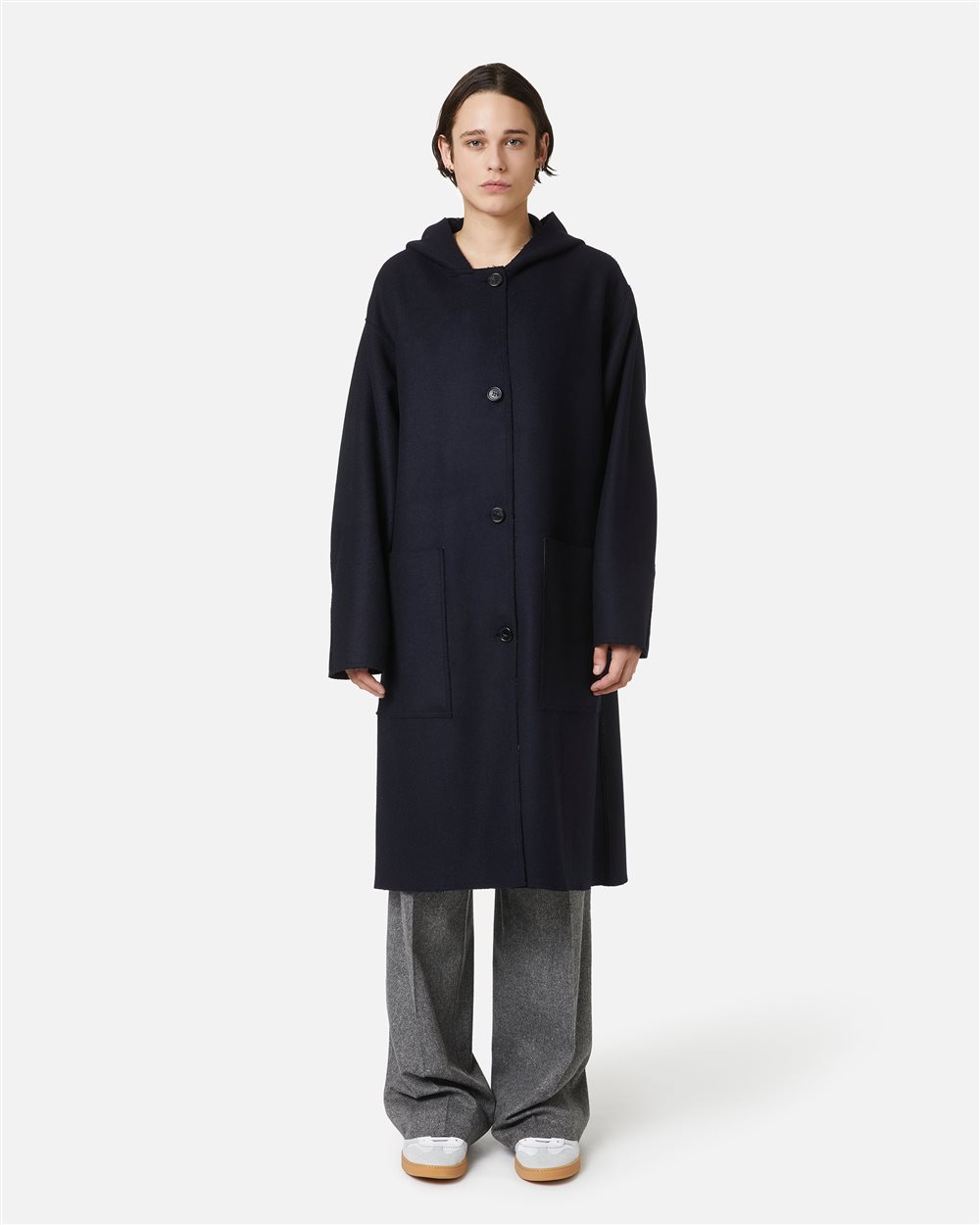 Doppia identità, stessa eleganza: il cappotto reversibile - Iceberg - Official Website