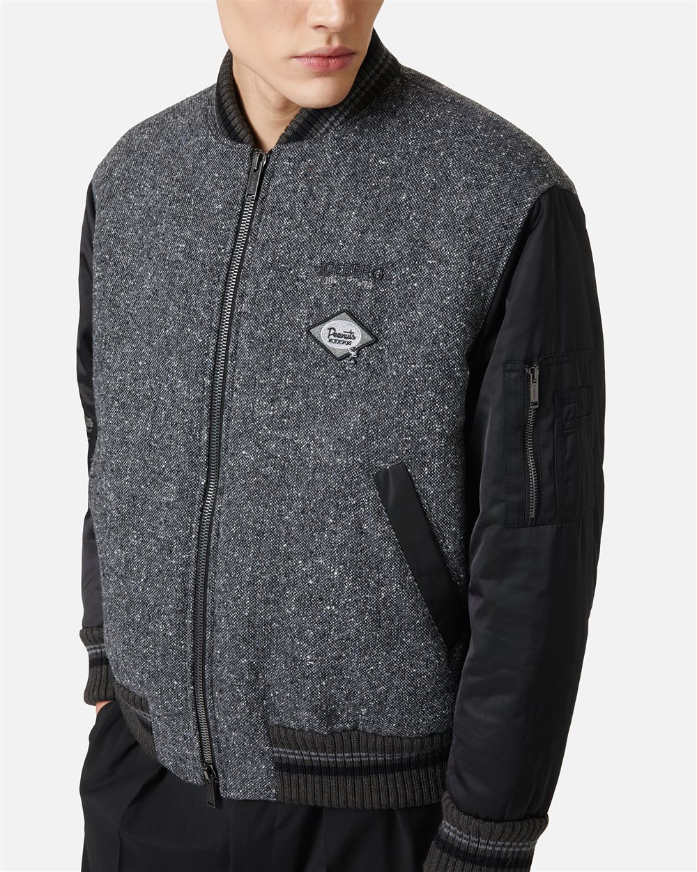 Unprecedented jacket in a mix of fabrics: grey and character - Iceberg - Official Website