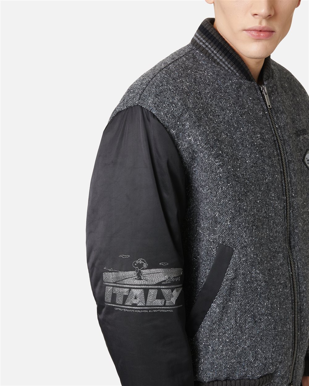 Unprecedented jacket in a mix of fabrics: grey and character - Iceberg - Official Website