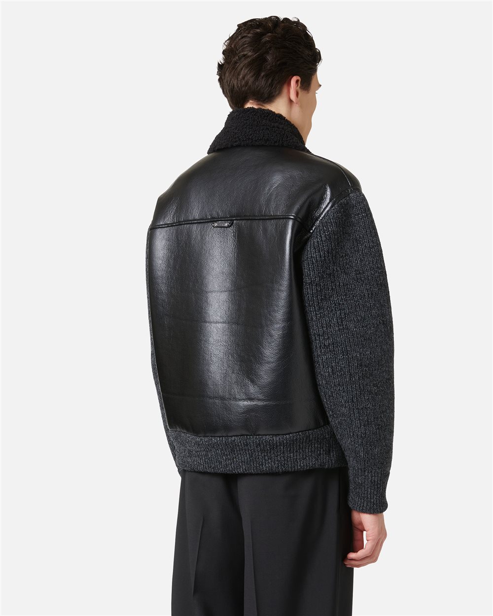 Giubbotto nero regular fit in mix di tessuti: design tecnico e raffinato - Iceberg - Official Website