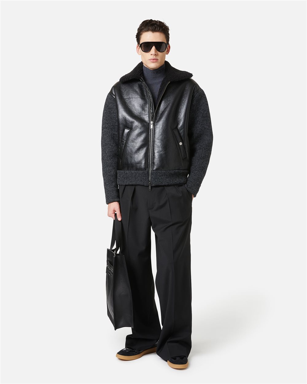 Giubbotto nero regular fit in mix di tessuti: design tecnico e raffinato - Iceberg - Official Website