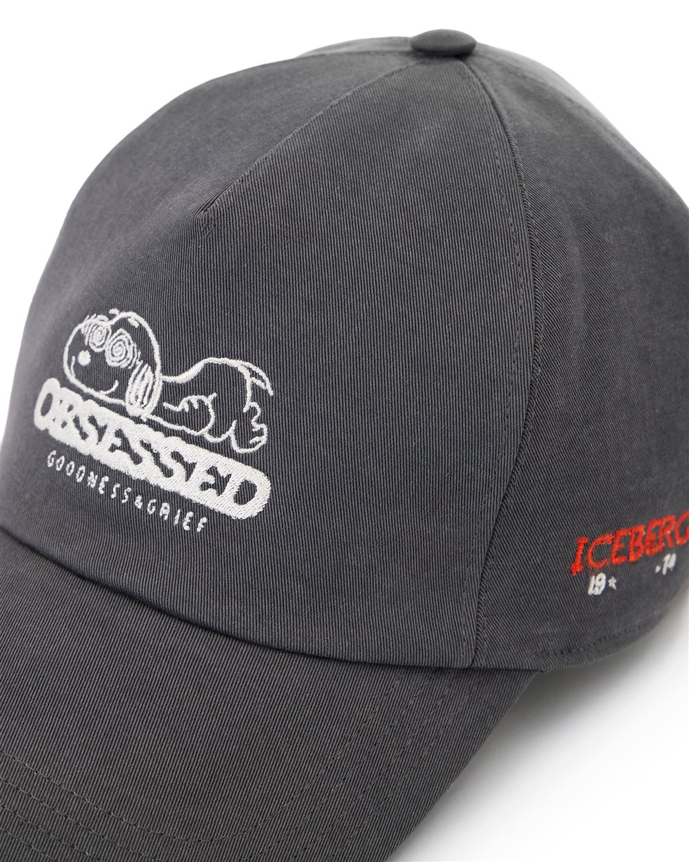 Dark grey cap with peanuts embroidery and iceberg logo - Iceberg - Official Website