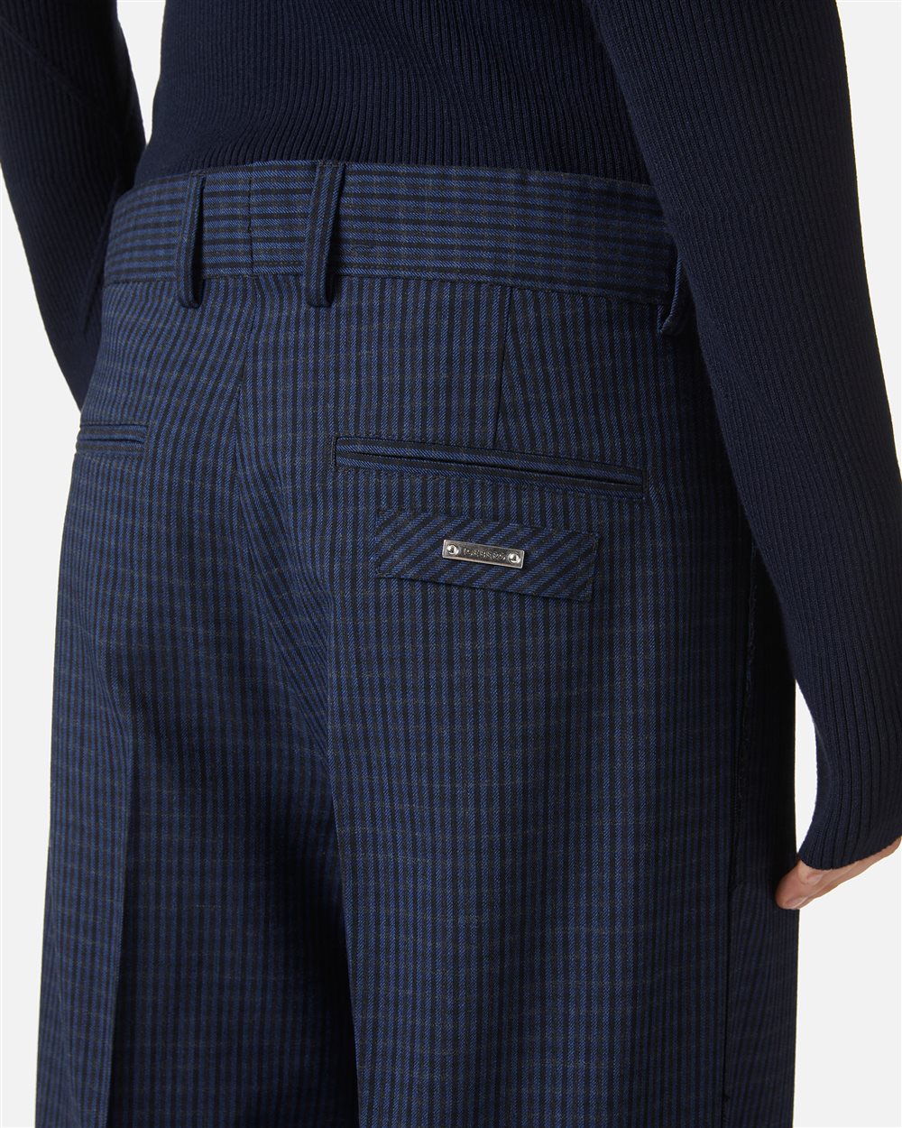 Comfort-fit trousers in blue and black check - Iceberg - Official Website