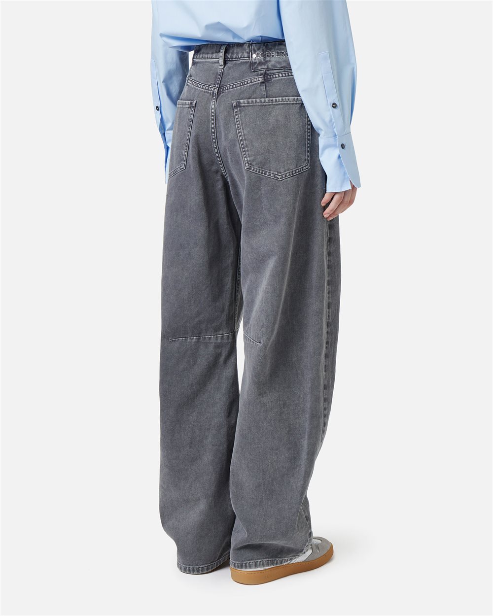 5-pocket barrel fit in dark grey marbled denim - Iceberg - Official Website