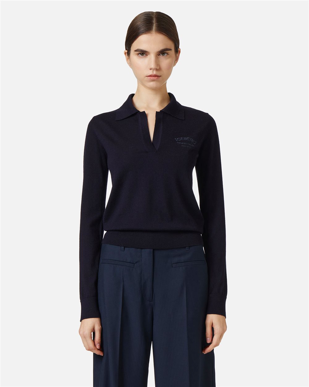 Polo blu a manica lunga in lana Merinos extrafine con logo Iceberg - Iceberg - Official Website