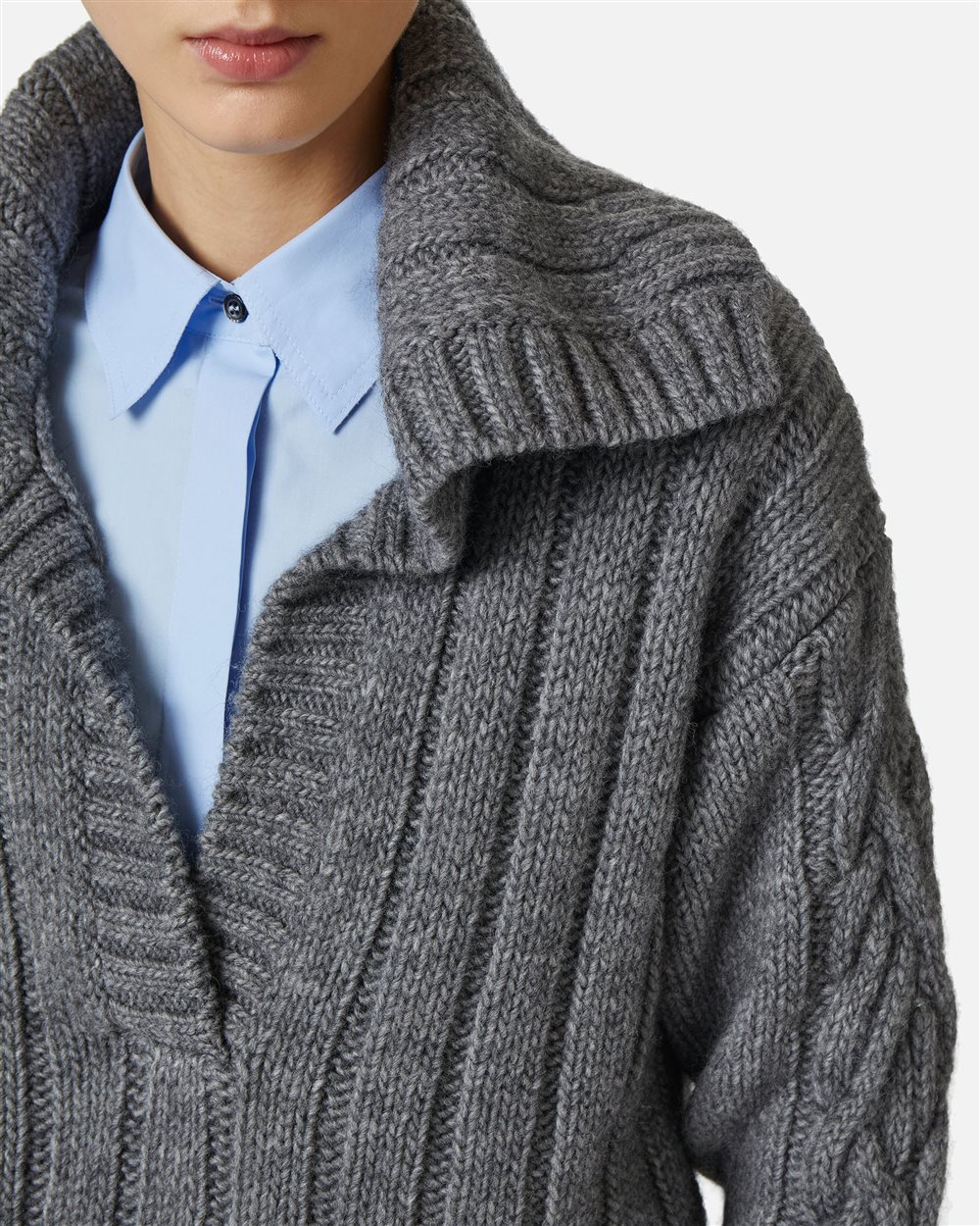 Wool and alpaca polo: three-dimensional texture and asymmetrical design - Iceberg - Official Website