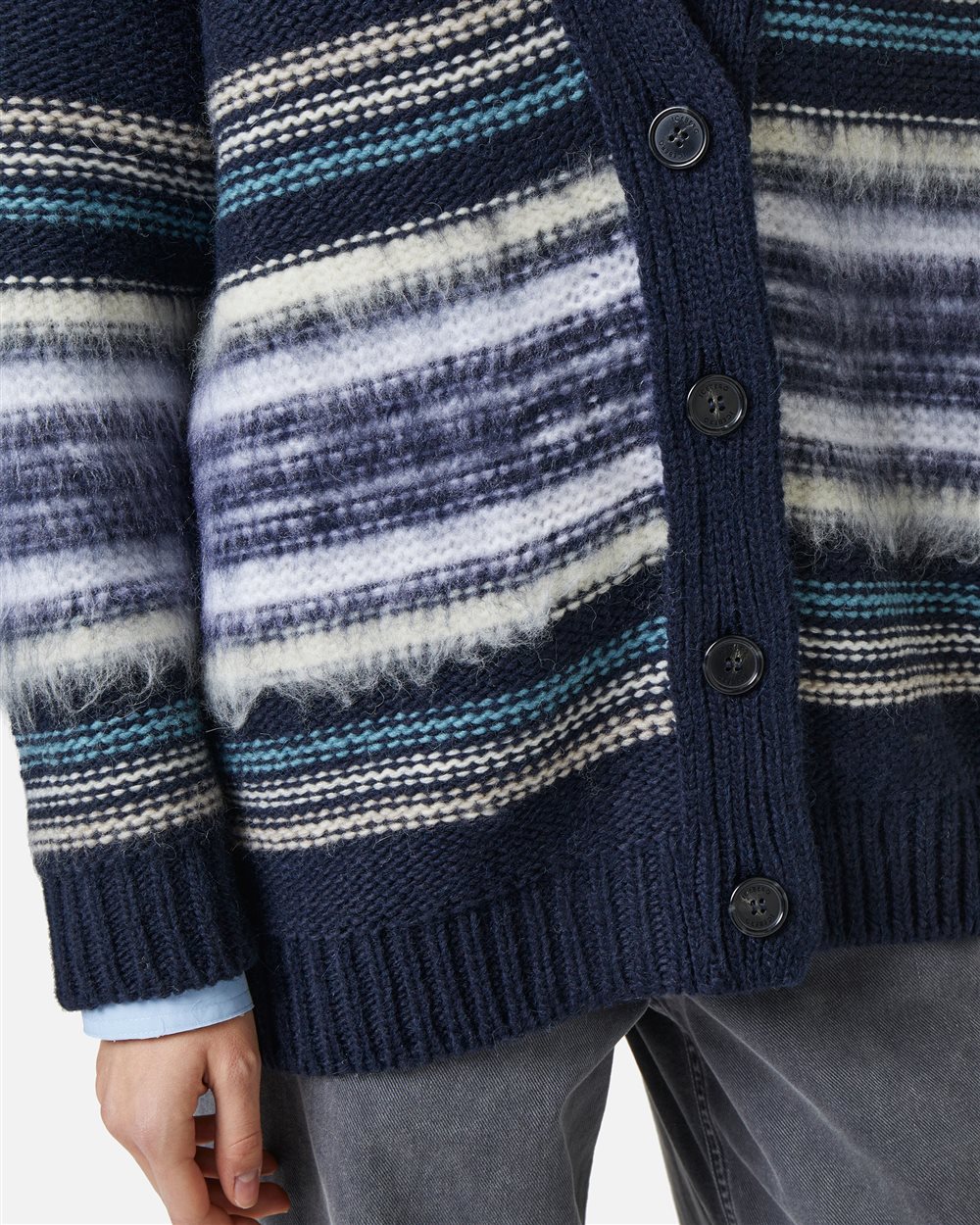 Wool and alpaca cardigan with carded stripes: comfort and texture in the foreground - Iceberg - Official Website