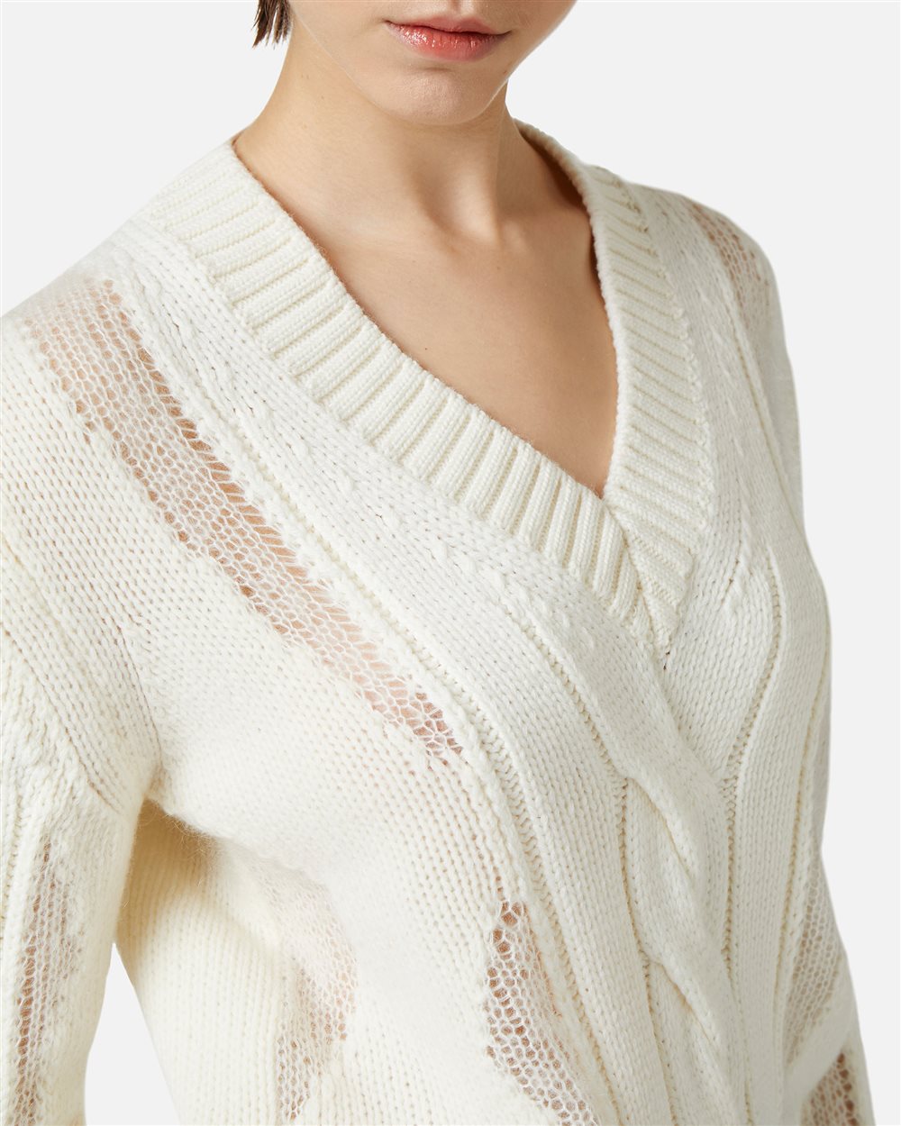 Ecru long-sleeved V-neck sweater in merino wool - Iceberg - Official Website