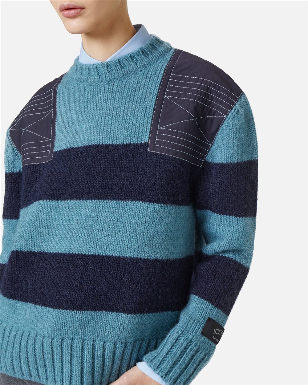 Crewneck sweater with contrasting stripes and technical details - Iceberg - Official Website