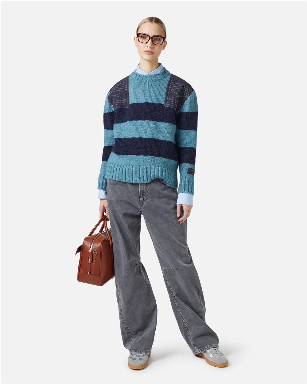 Crewneck sweater with contrasting stripes and technical details - Iceberg - Official Website